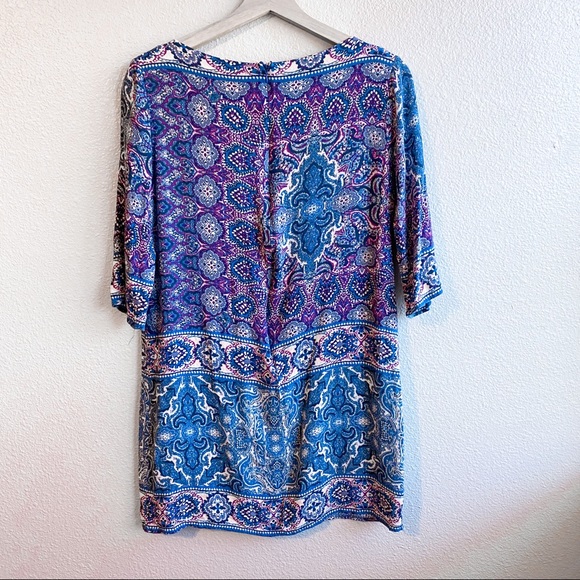 Skies Are Blue Patterned Dress - Picture 4 of 4